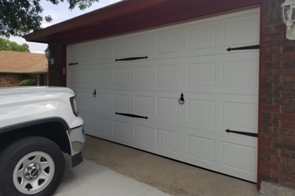 white 16x7 carriage short panel