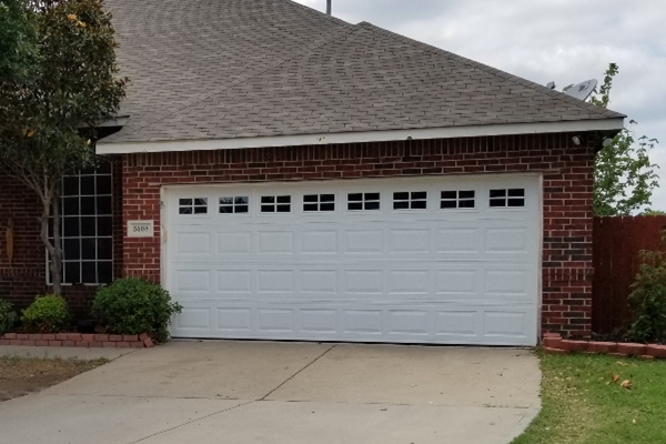 white short panel with stockton 16x7